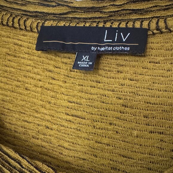 Liv by Habitat Artsy Asymmetrical Tunic NWT - Picture 3 of 5